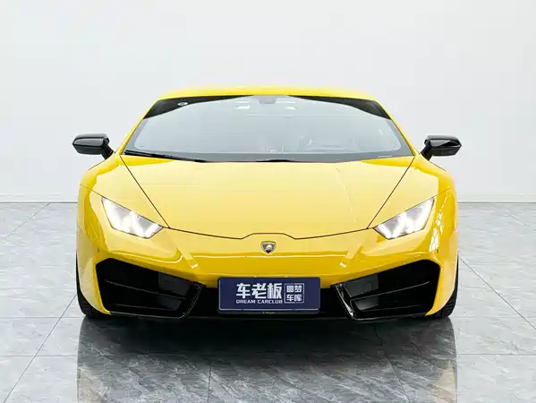 Lamborghini Huracan 2019