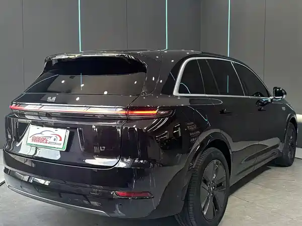 Li Auto L7 2024