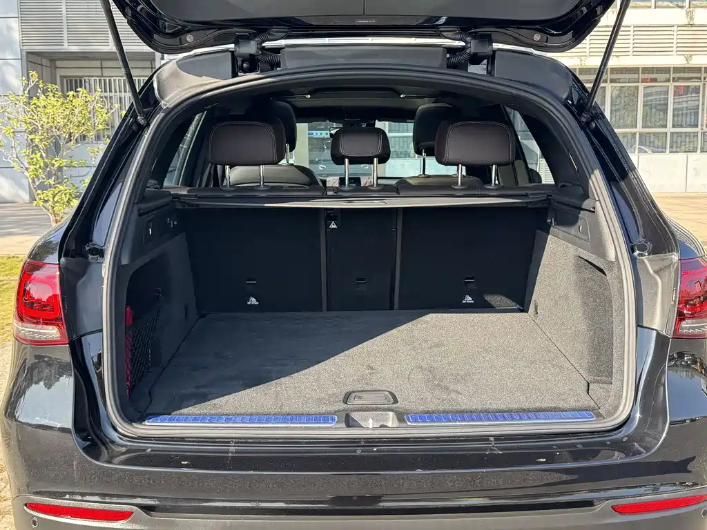 Mercedes-Benz GLC 2022 — фото 17