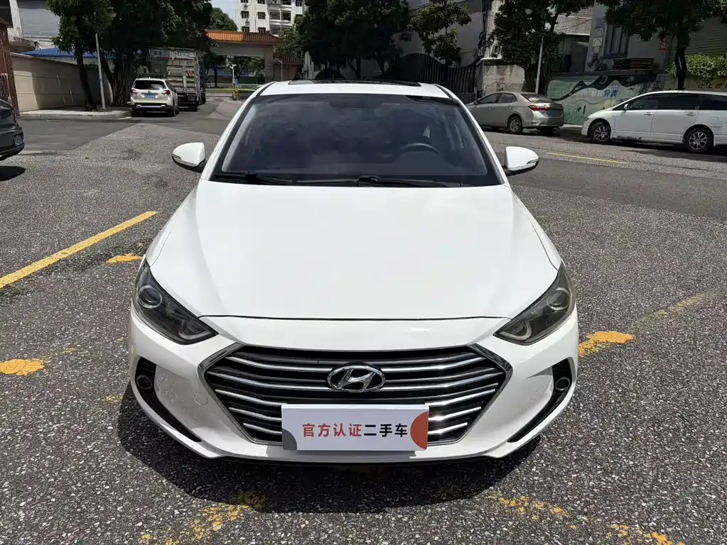 Hyundai Celesta 2017 — фото 2