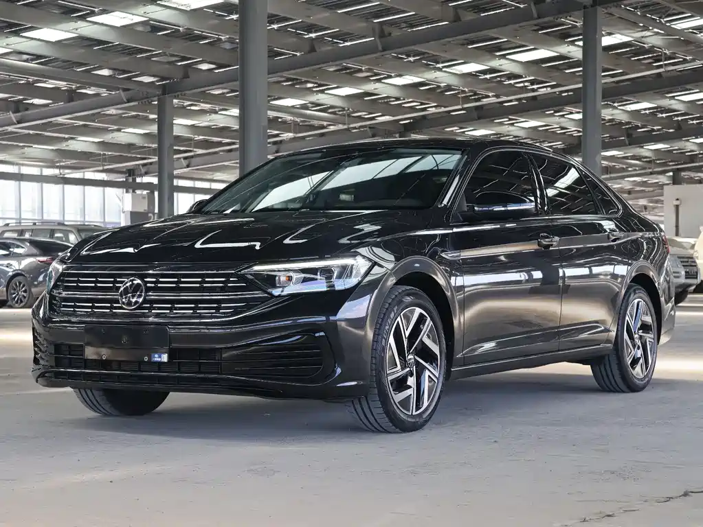 Volkswagen Sagitar 2022