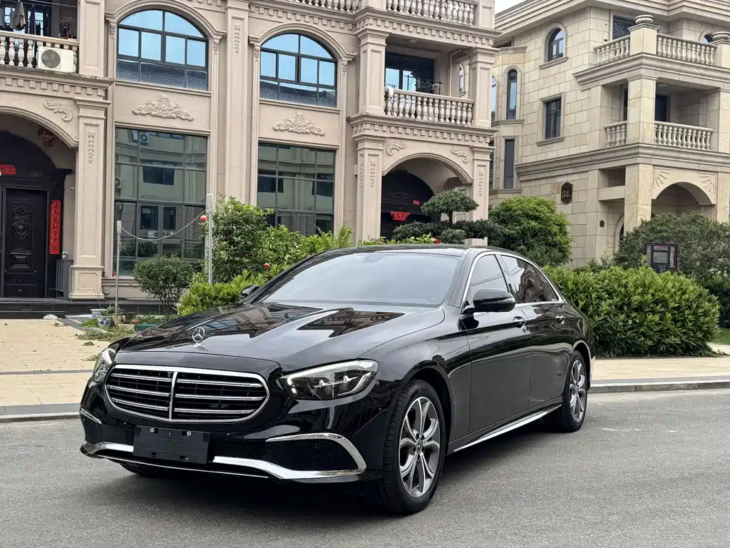 Mercedes-Benz E-Class 2020 — фото 1