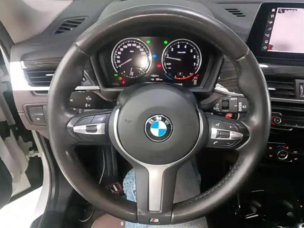 BMW X1 2020 — фото 11