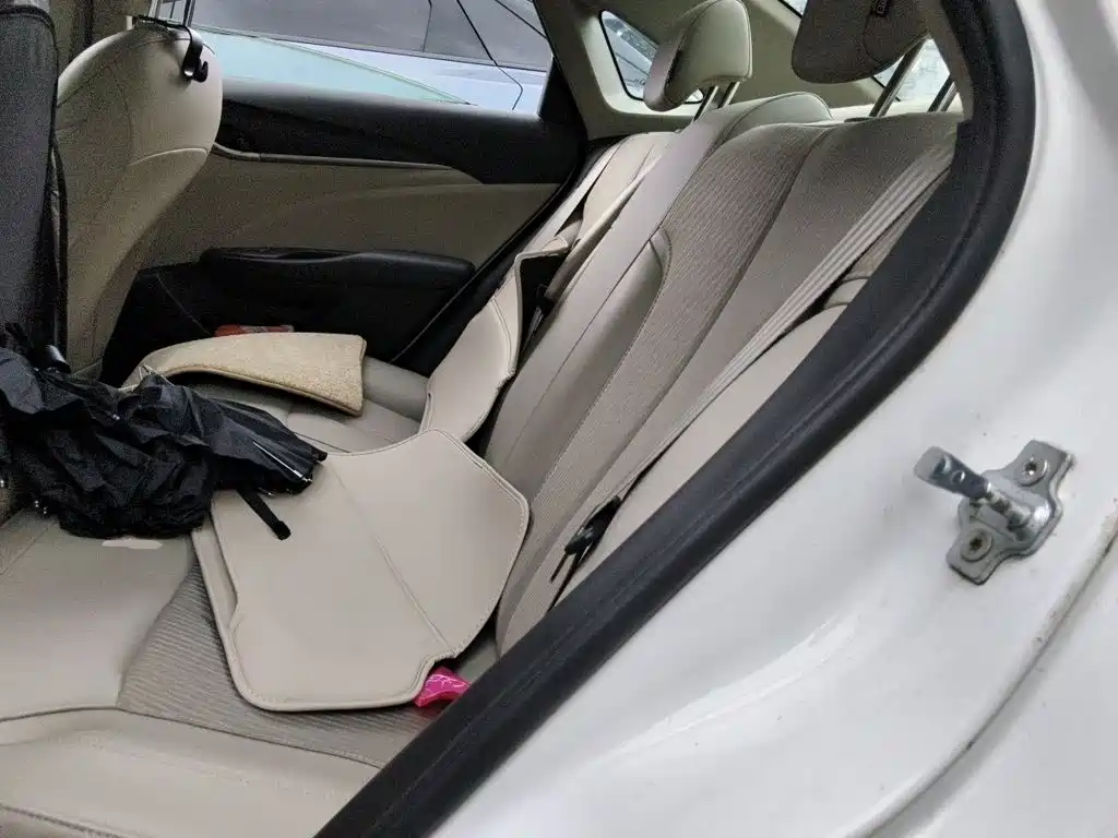 Buick Excelle GT 2016 — фото 15