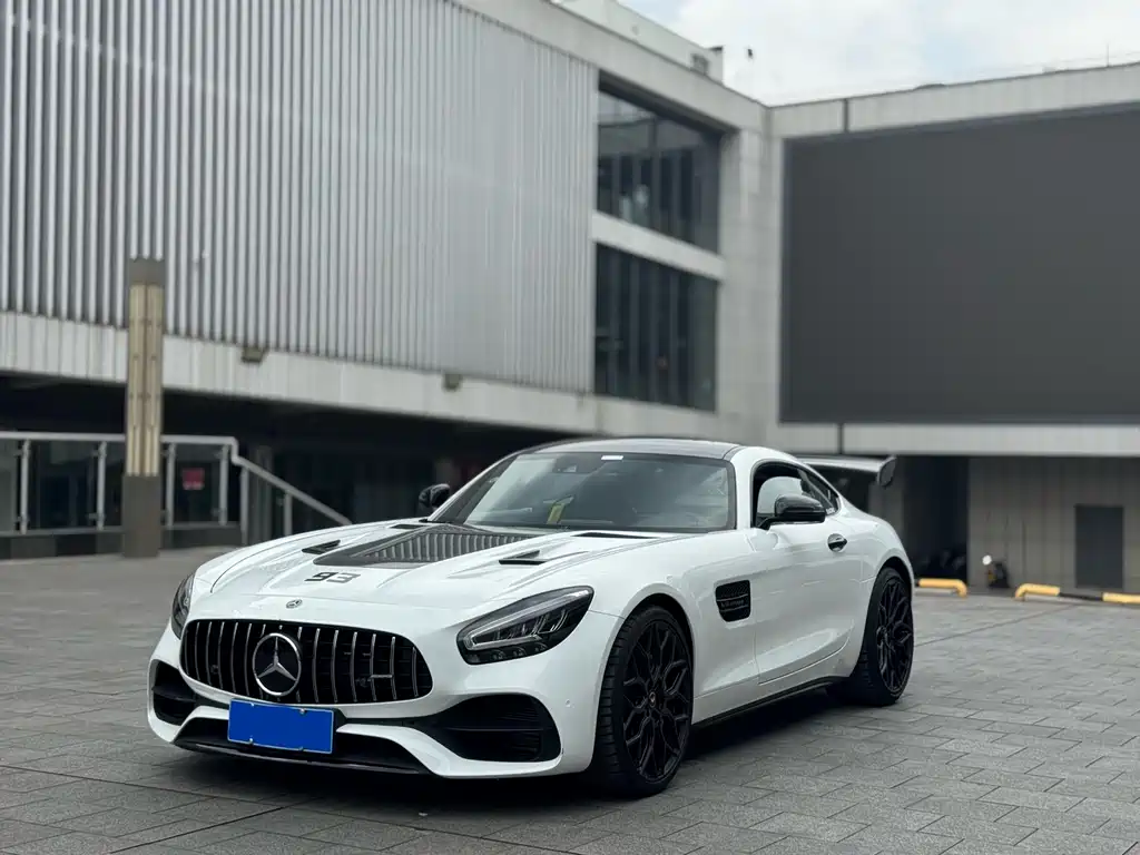 Mercedes-Benz AMG GT 2022 — фото 1