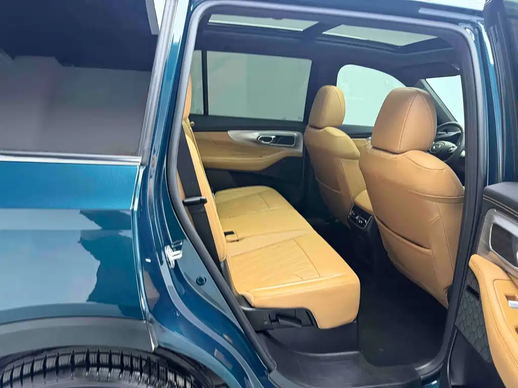 GAC Motor Trumpchi GS8 2024 — фото 21