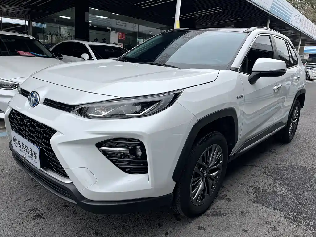 Toyota Wildlander 2026 — фото 1