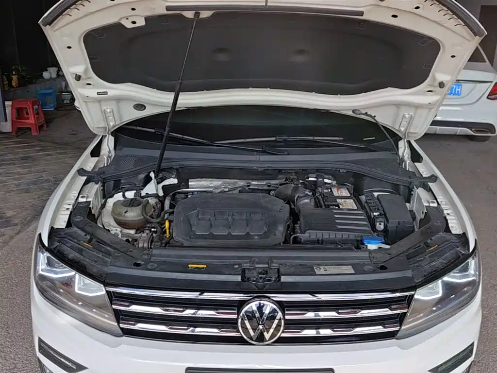 Volkswagen Tiguan L 2021 — фото 20