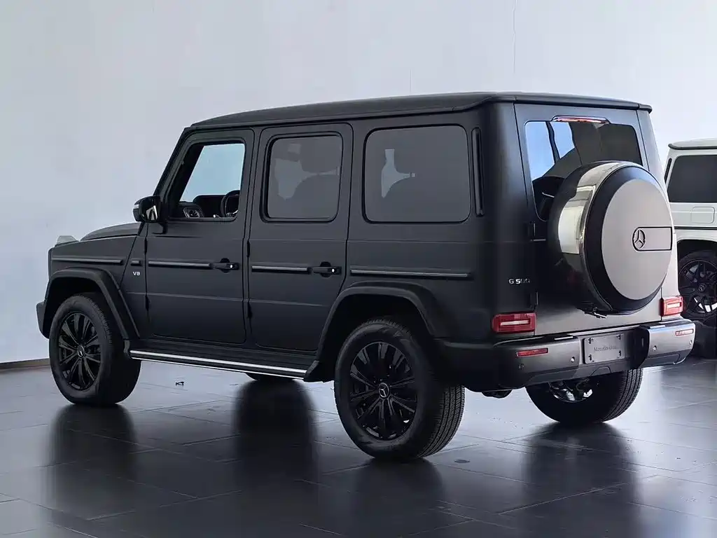 Mercedes-Benz G-Class 2023 — фото 16