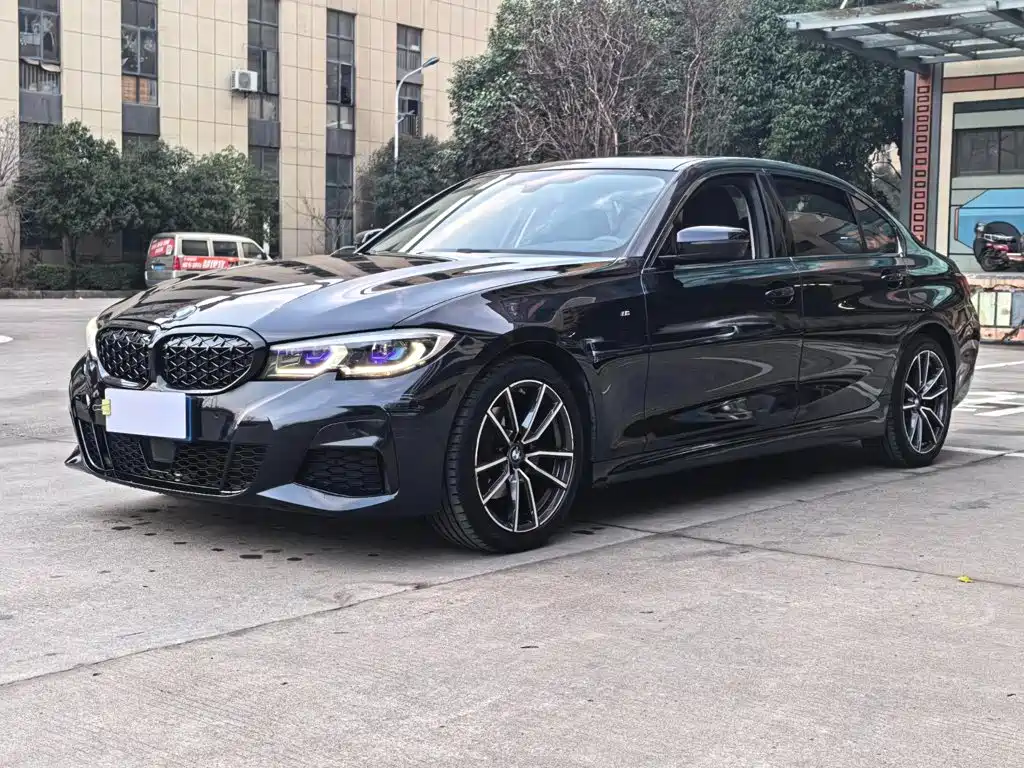 BMW 3 Series 2020