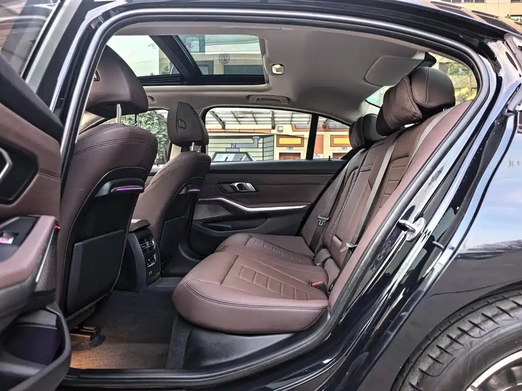 BMW 3 Series 2020