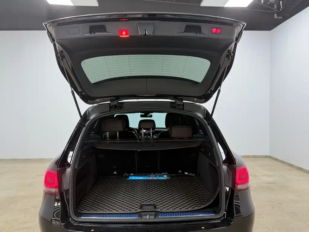 Mercedes-Benz GLC 2021 — фото 10