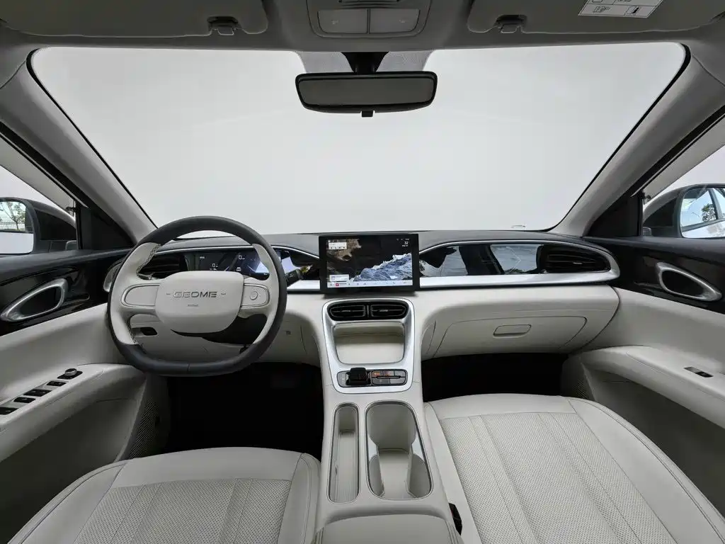 Geely Galaxy Starwish 2025