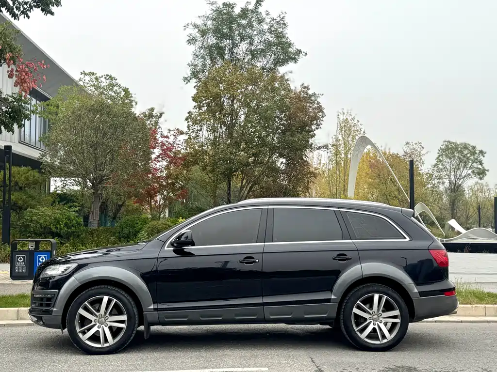 Audi Q7 2014 — фото 3