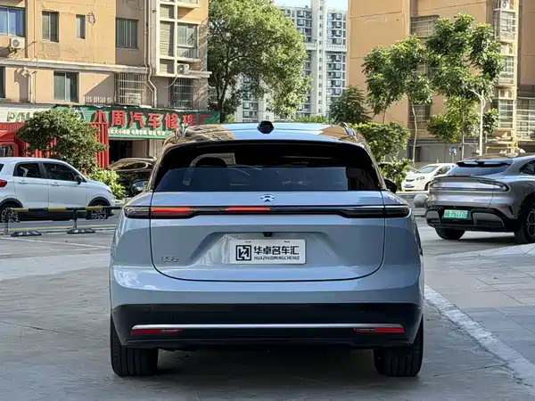 NIO ES6 2024