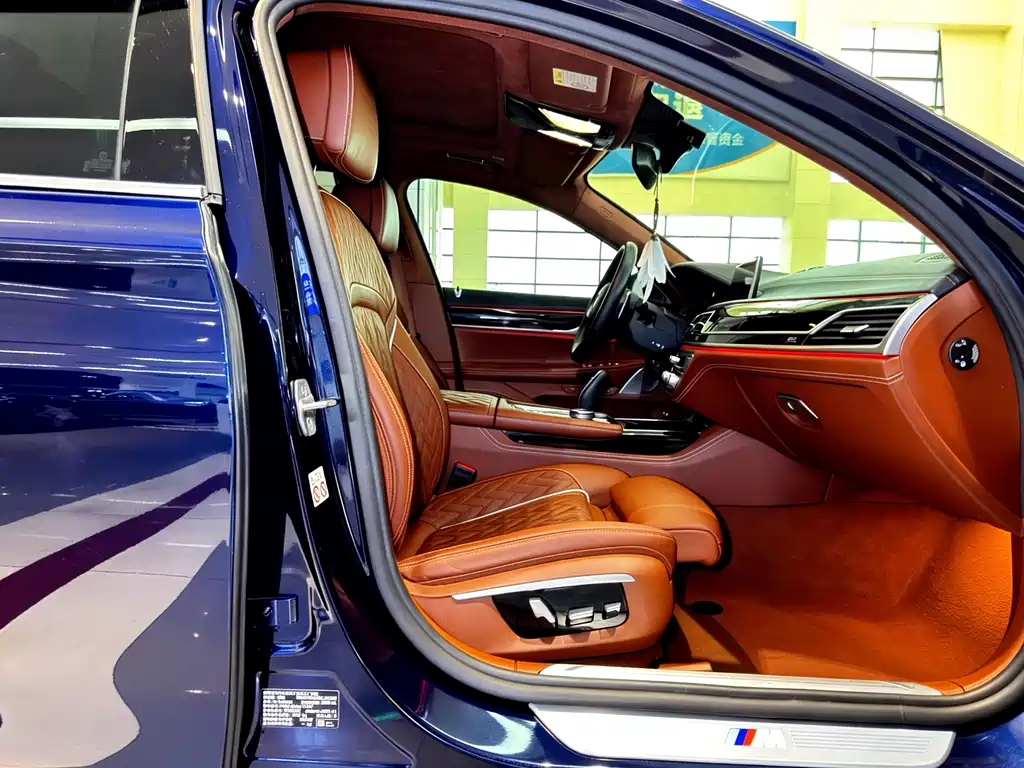 BMW 7 Series 2022 — фото 15