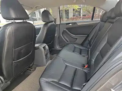 Volkswagen Sagitar 2013