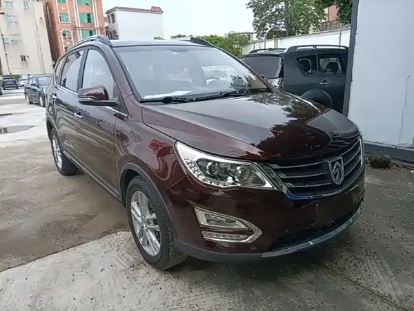 Baojun 560 2015