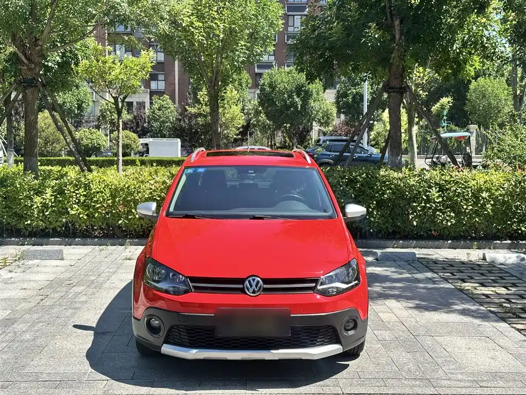 Volkswagen Polo 2016 — фото 24