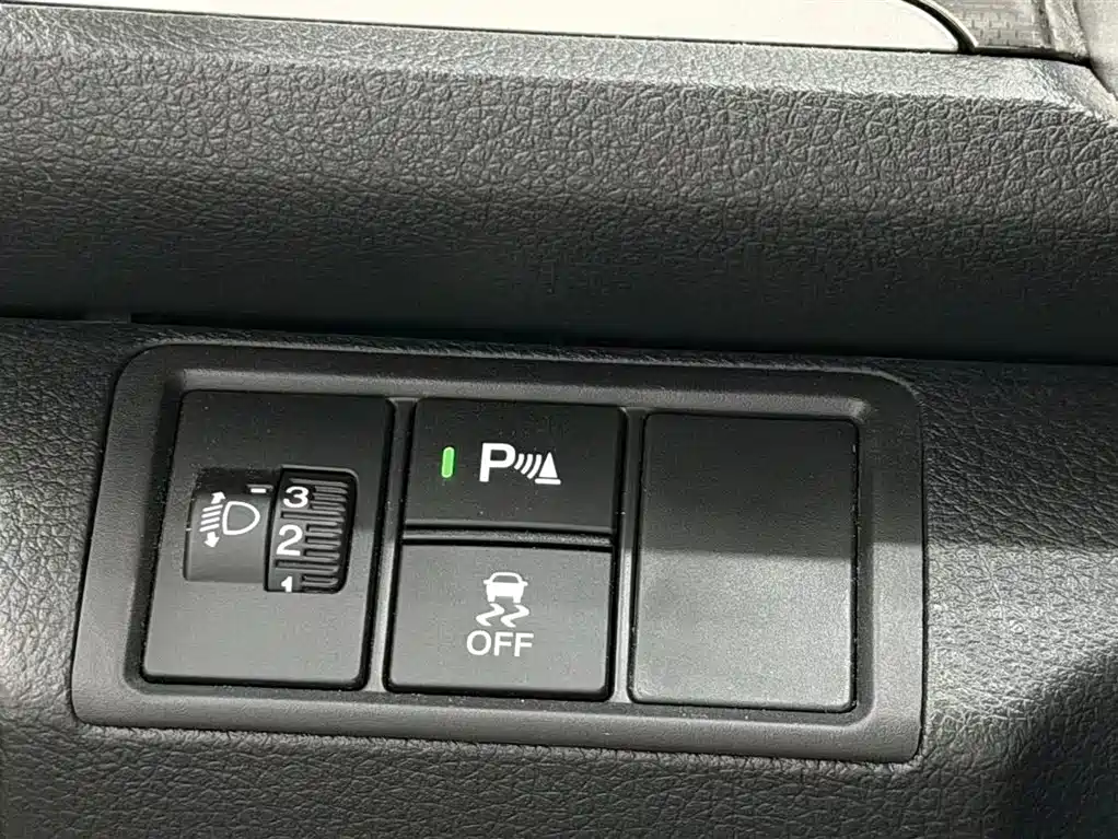 Honda Civic 2021 — фото 14