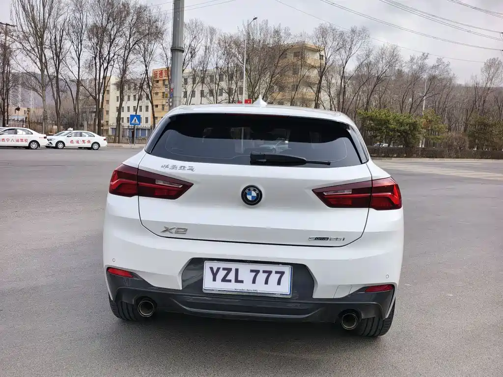 BMW X2 2023 — фото 4
