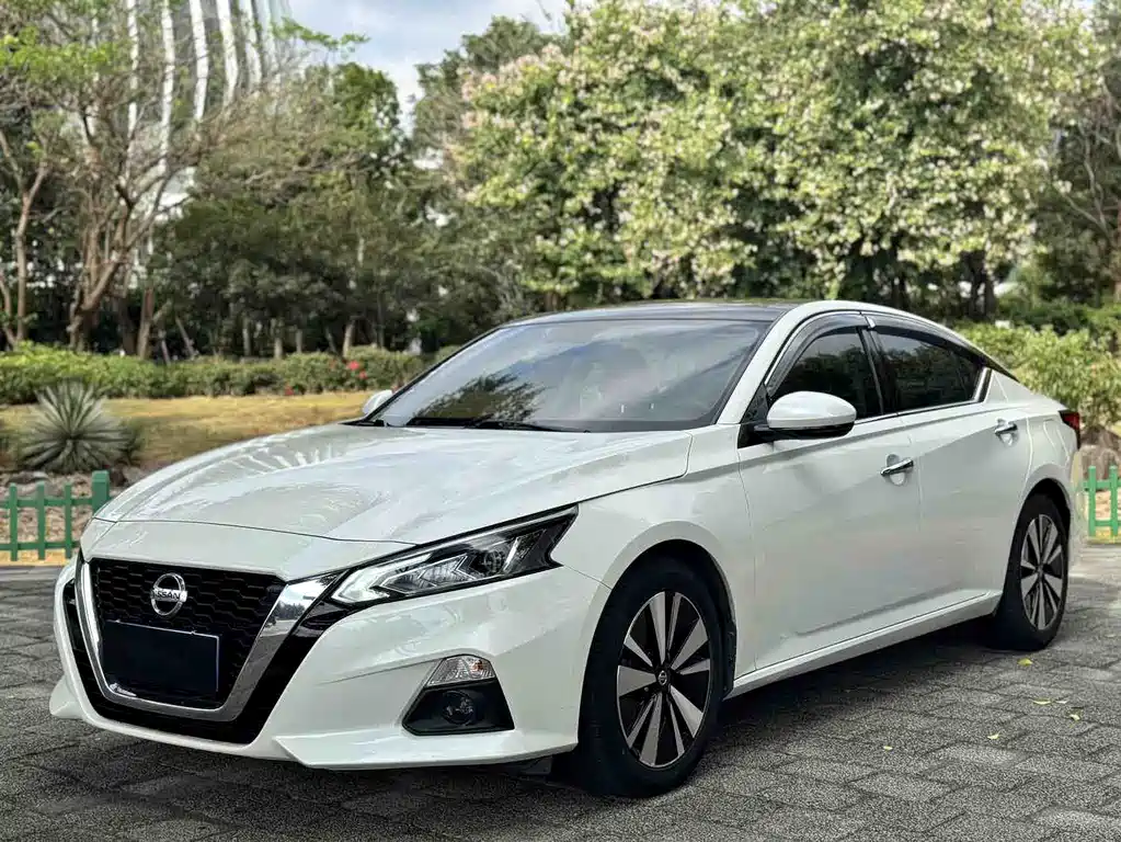 Nissan Teana 2021 — фото 1