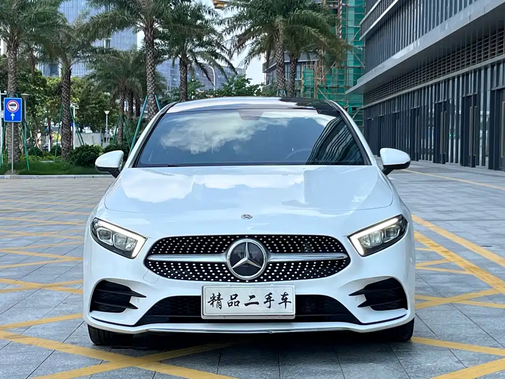 Mercedes-Benz A-Class 2022 — фото 2