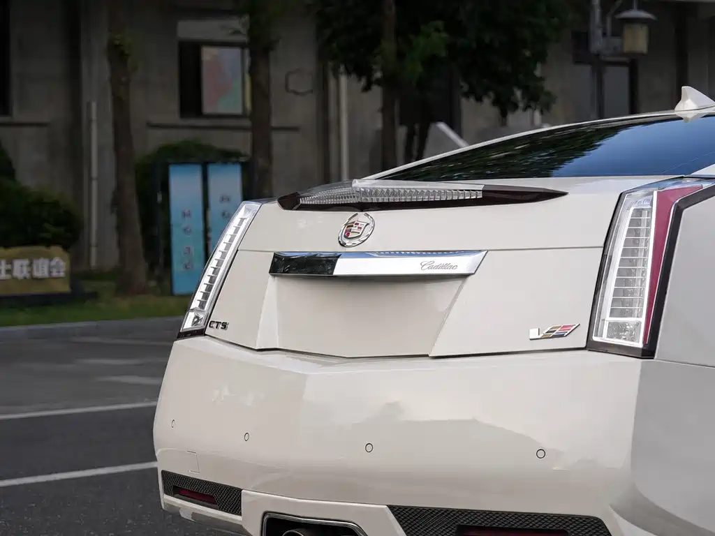 Cadillac CTS 2013 — фото 4