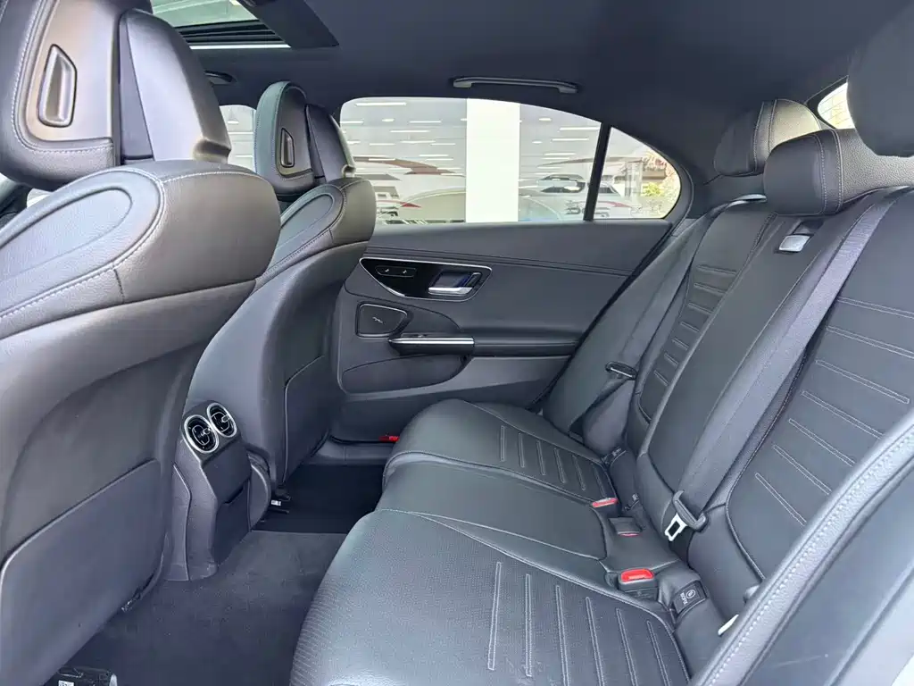 Mercedes-Benz C-Class 2022 — фото 13