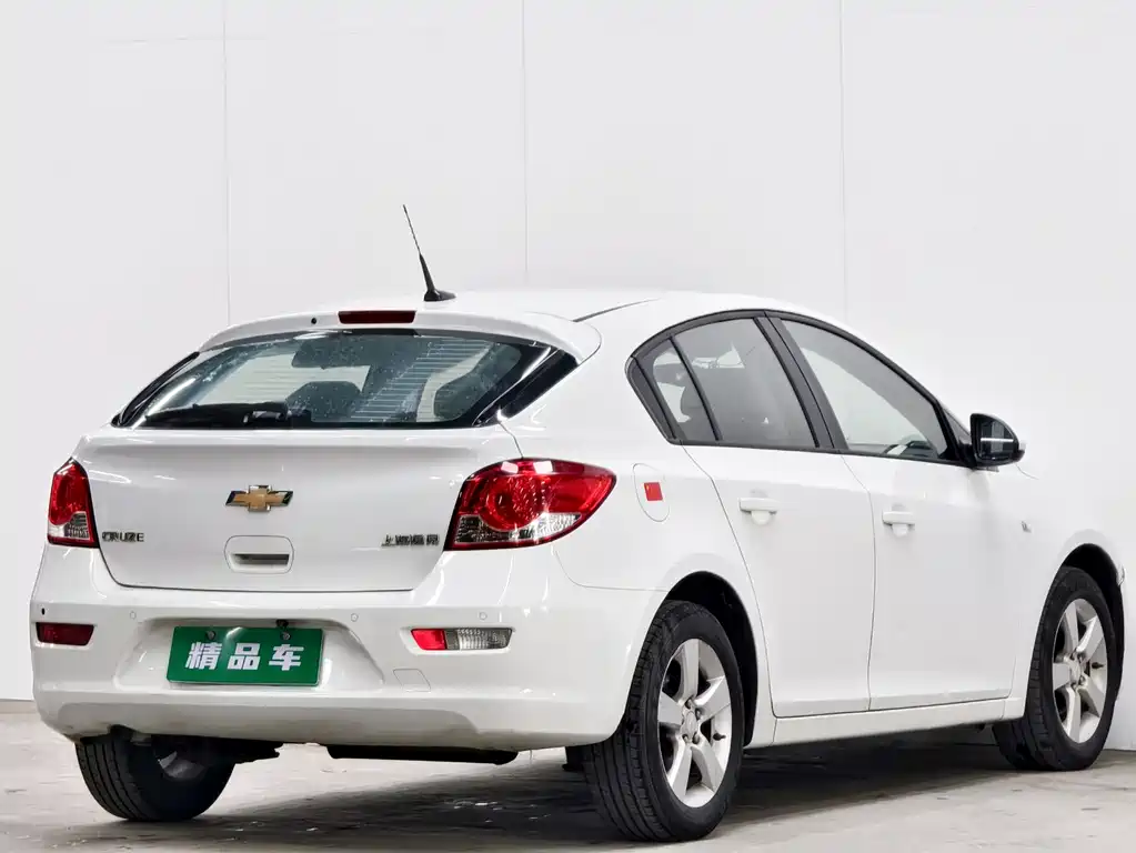 Chevrolet Cruze 2014 — фото 4