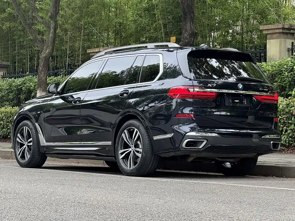BMW X7 2022 — фото 4