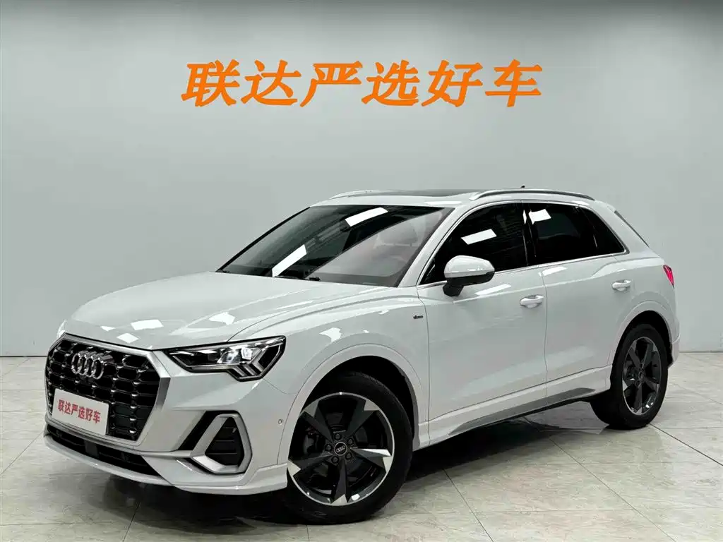 Audi Q3 2022