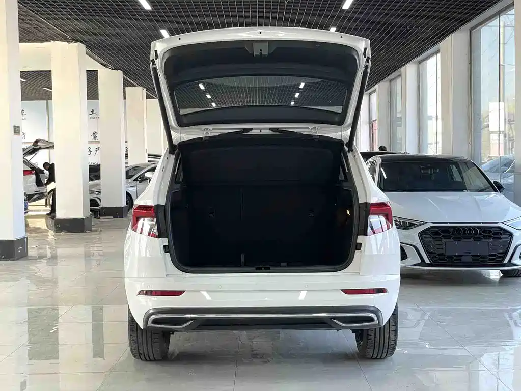 Skoda Karoq 2022 — фото 17