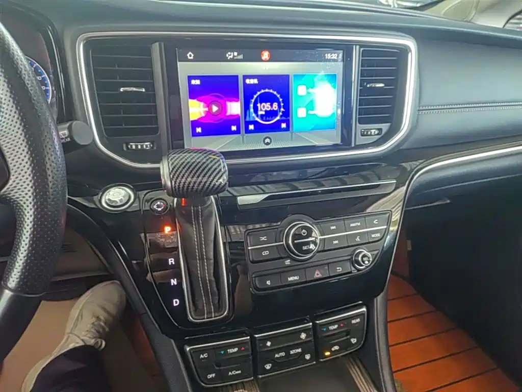 GAC Motor Trumpchi M8 2020 — фото 13