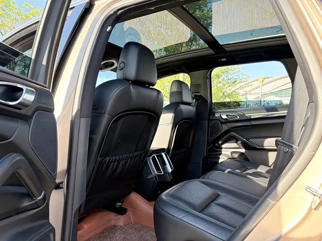 Porsche Cayenne 2017