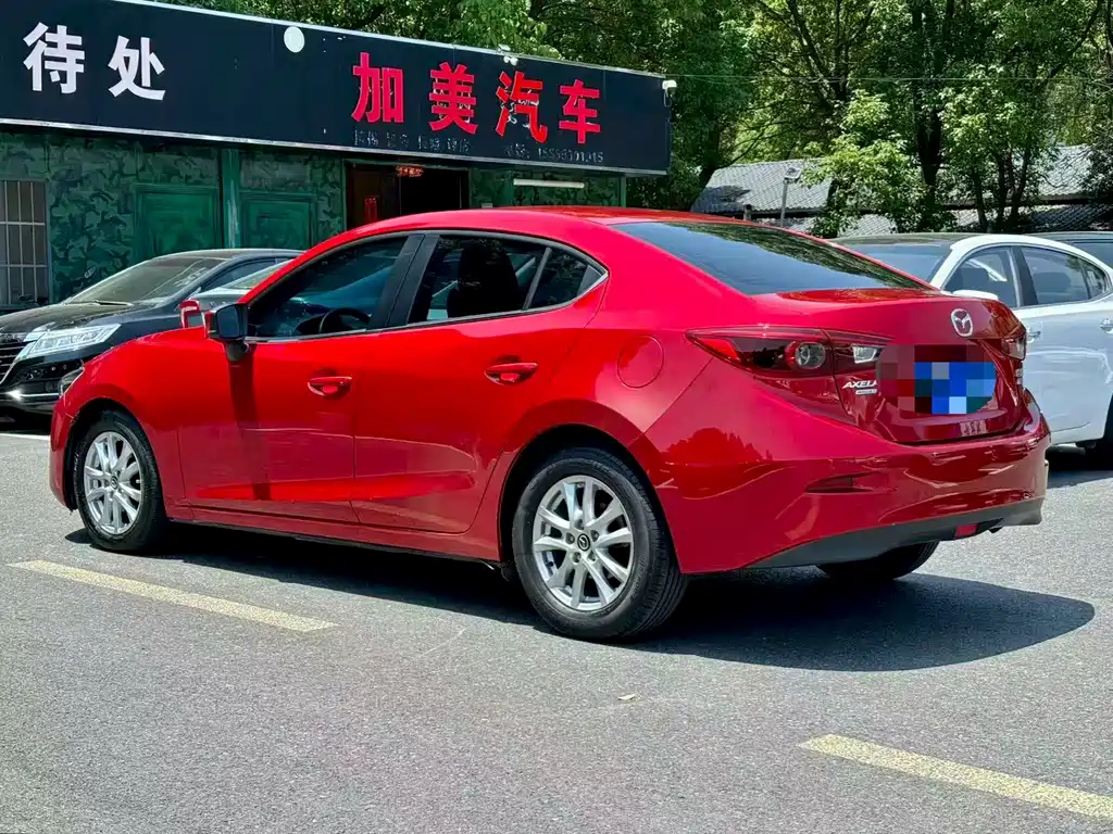 Mazda 3 Axela 2017 — фото 3