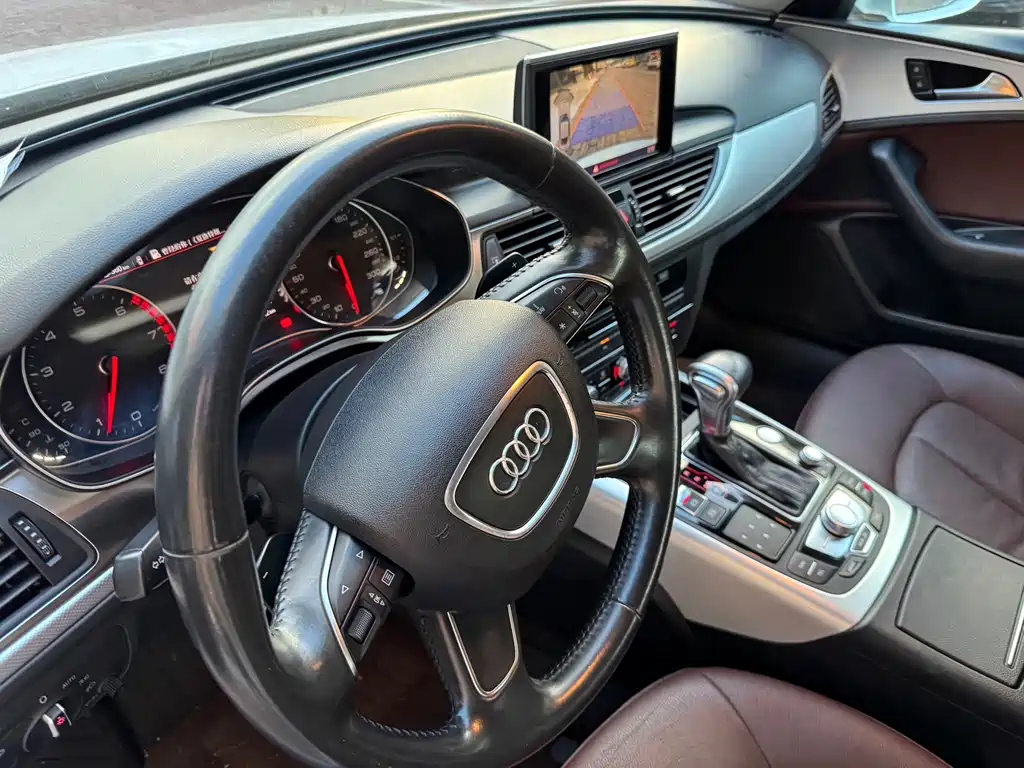 Audi A6L 2015 — фото 16