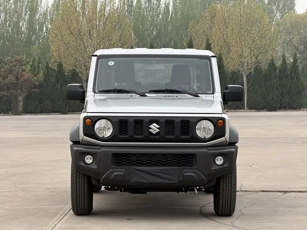 Suzuki Jimny 2024 — фото 2