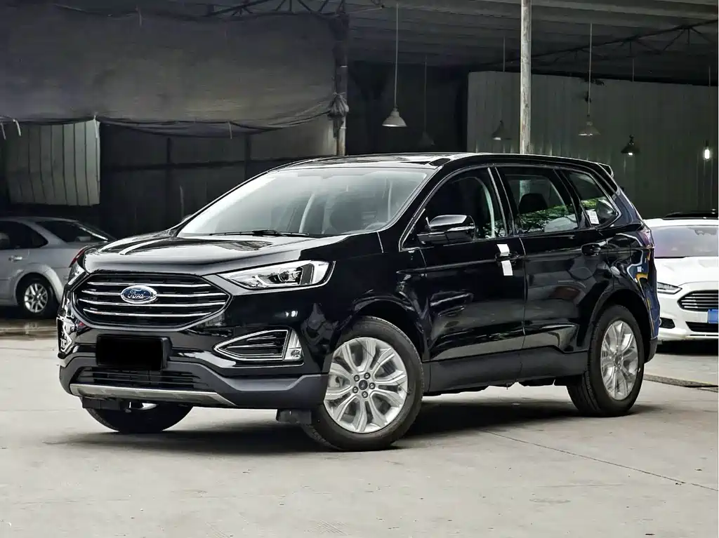 Ford Edge 2020 — фото 1