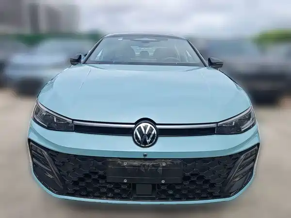 Volkswagen Passat 2024