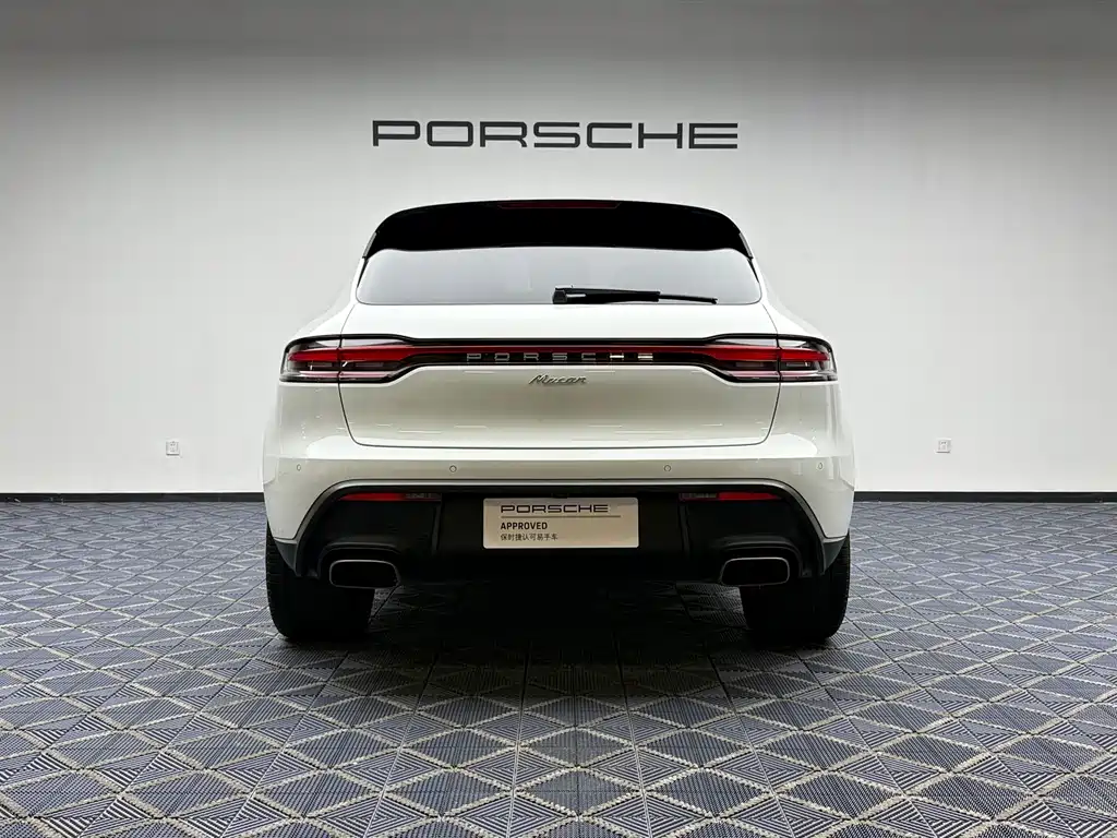 Porsche Macan 2023 — фото 15