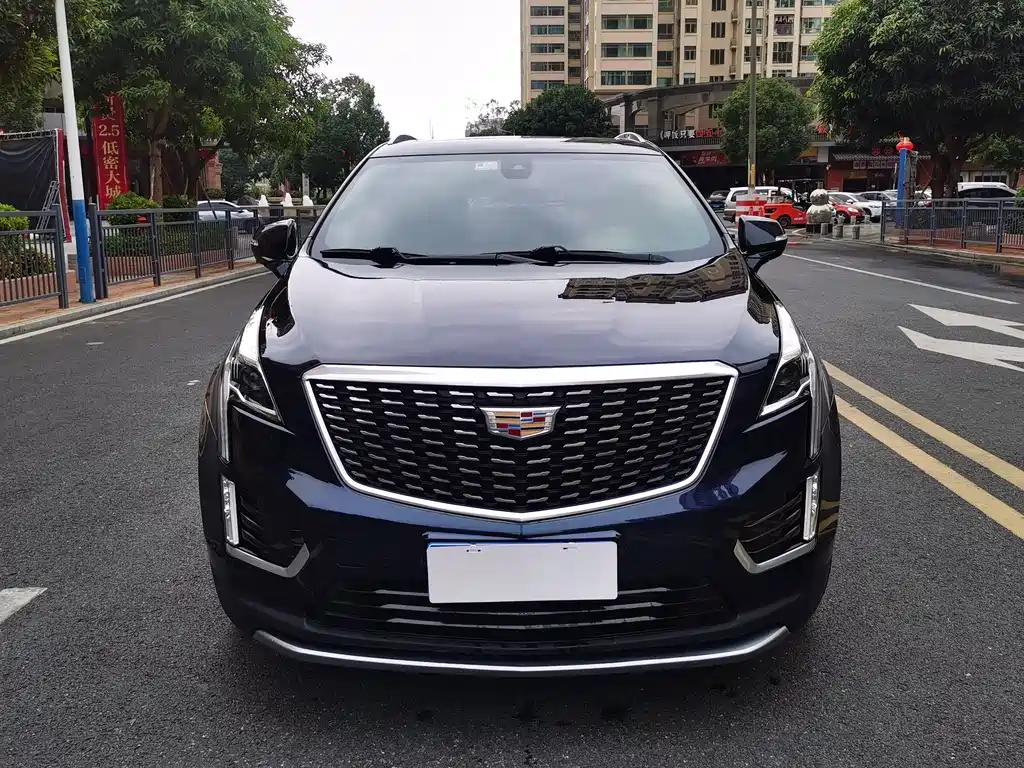 Cadillac XT5 2020 — фото 2