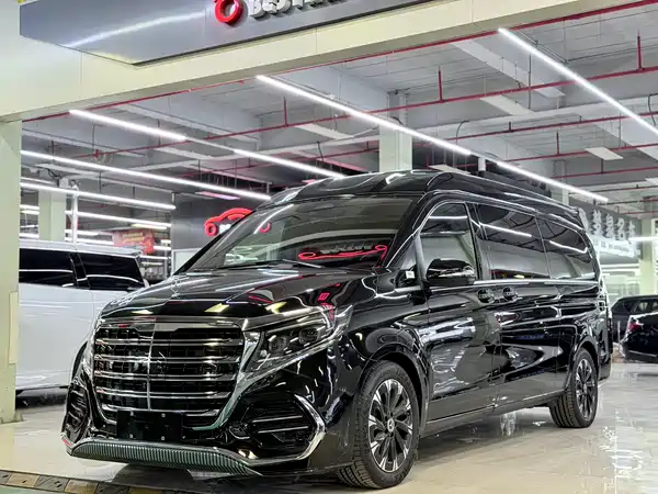 Mercedes-Benz V-Class 2024