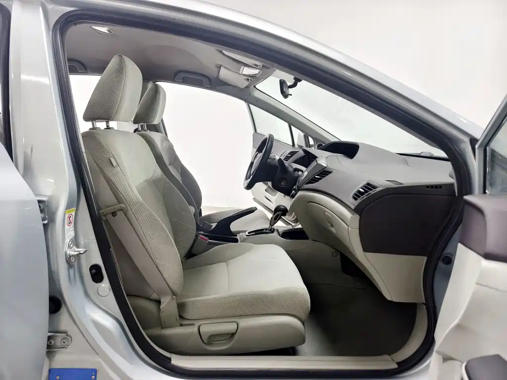 Honda Civic 2013 — фото 13