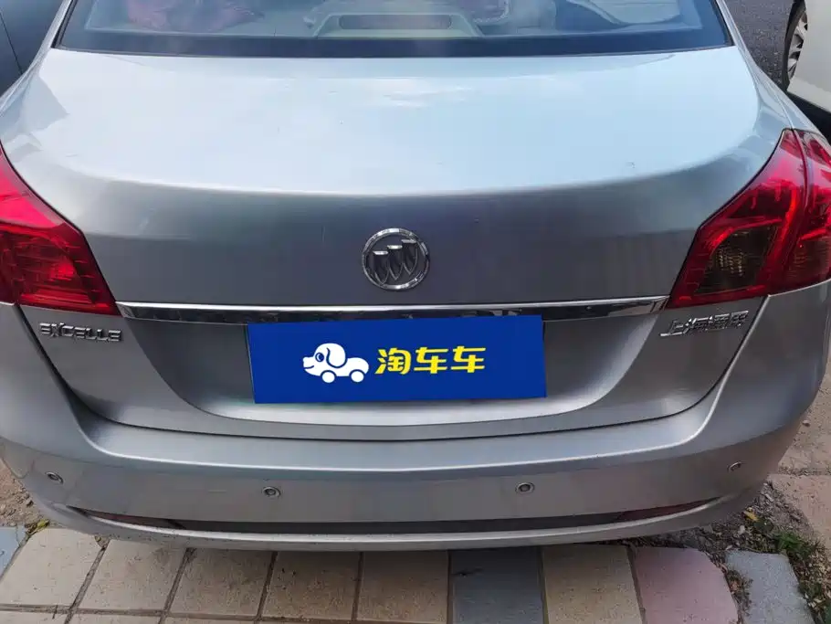 Buick Excelle 2012