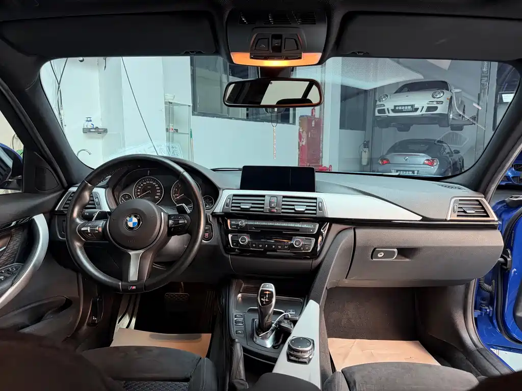 BMW 3 Series 2016
