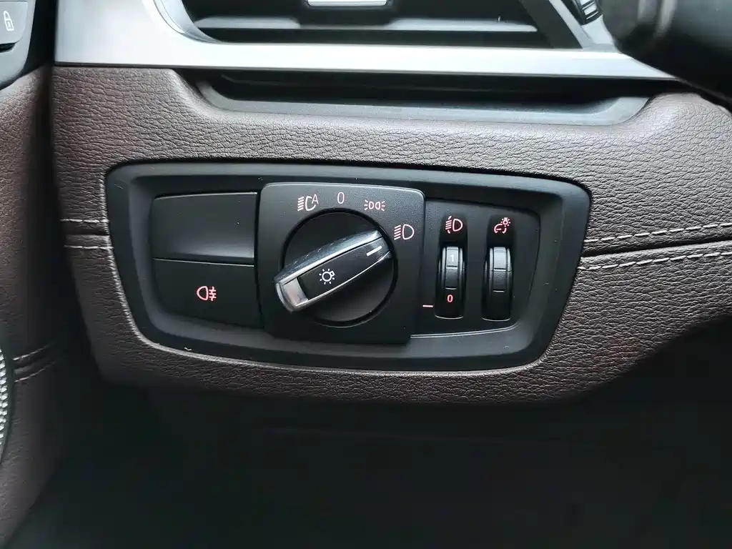 BMW X1 2021 — фото 25