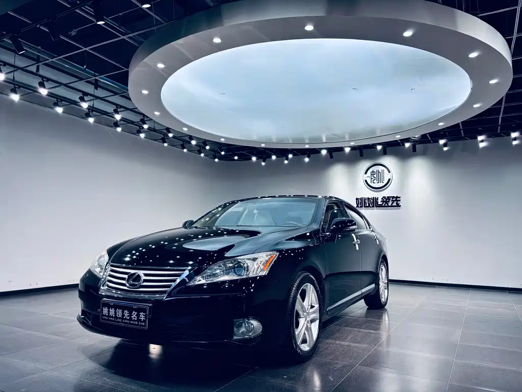 Lexus ES 2013