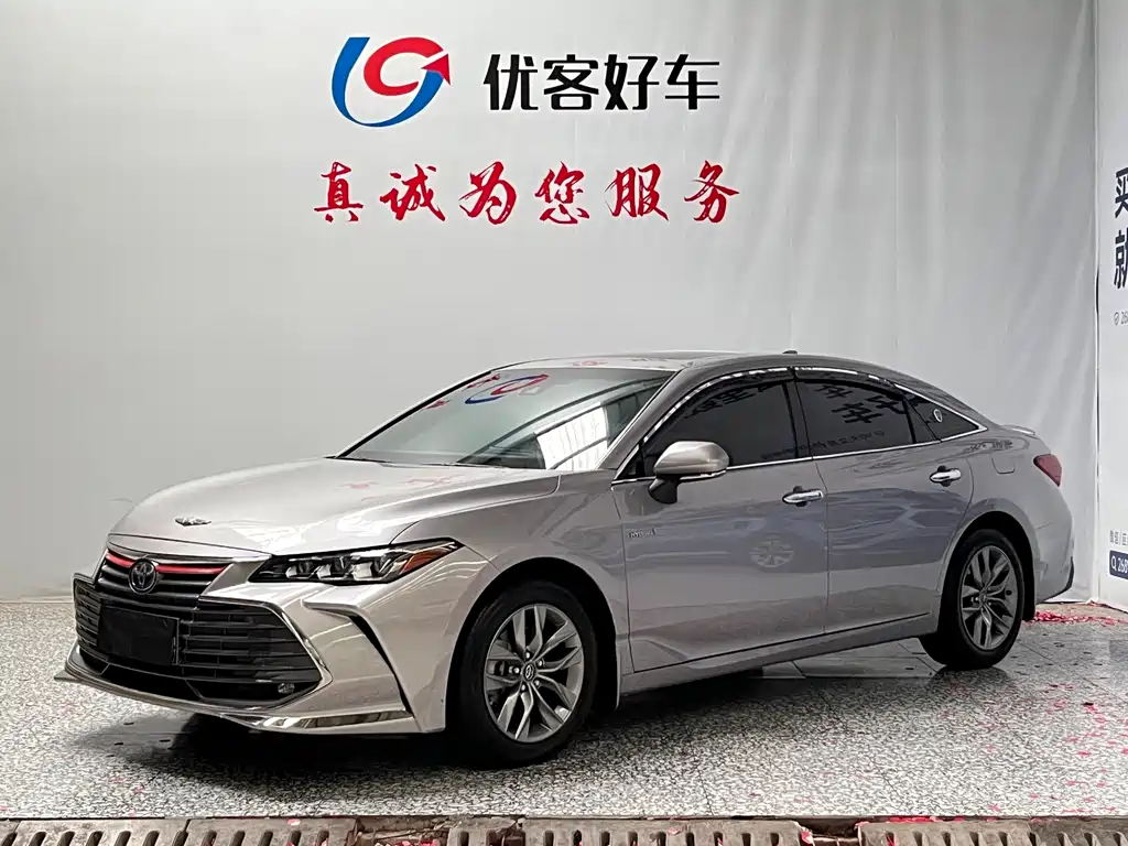 Toyota Avalon 2021 — фото 1