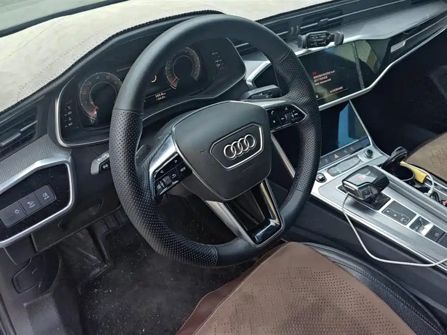 Audi A6L 2021 — фото 15